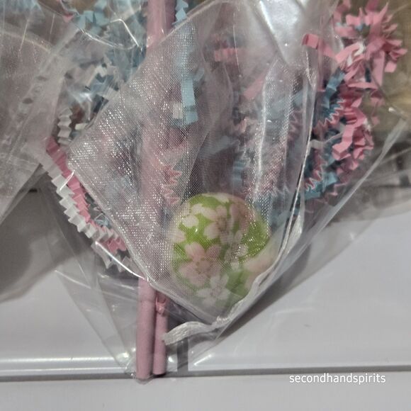 2 Sets of Pink Chopsticks And Coordinating Rests GIFT BAGGED - Picture 5 of 11